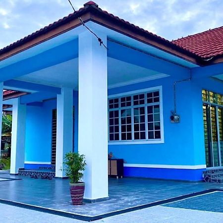 Seri Idaman Guest House Pasir Mas Εξωτερικό φωτογραφία