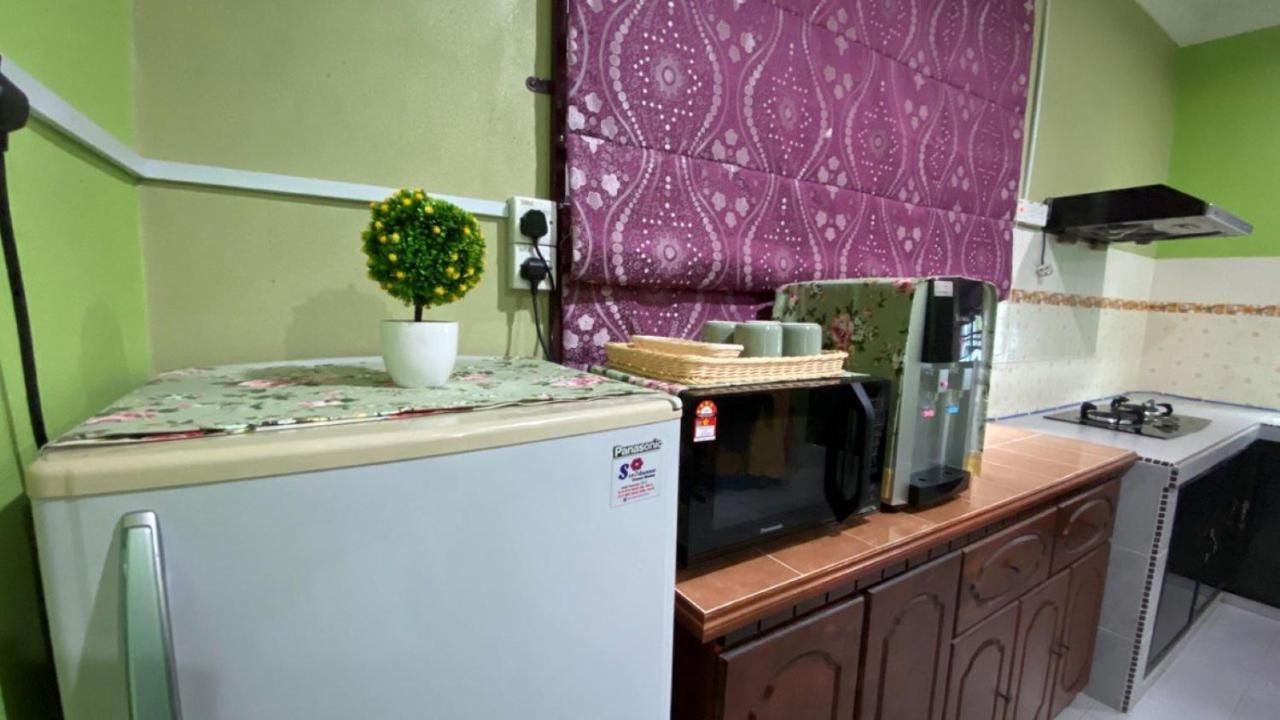 Seri Idaman Guest House Pasir Mas Εξωτερικό φωτογραφία